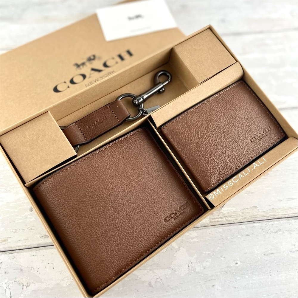 NWT COACH 3-in-1 Men’s Boxed Set Wallet Card Case Set - Picture 2 of 15